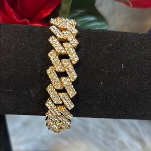 Luxurious Gold Bling Bracelet
